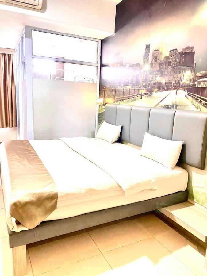 Os Hotel Tanjung Uncang Sagulung ภายนอก รูปภาพ